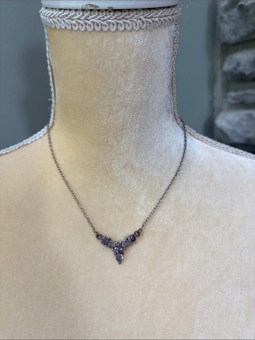 Amethyst Gemstone V-Shaped Pendant Necklace - Women Jewelry